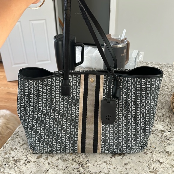 Tory Burch tote - Picture 1 of 3